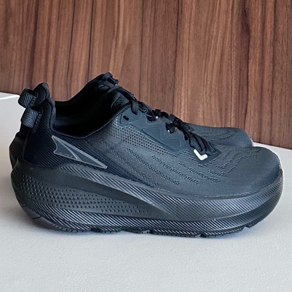 NWT. Women's Forward Via-Black/Black Size 7 - Picture 8 of 14